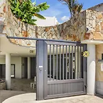 Garden&sea Boutique By Livvo Apartamento *