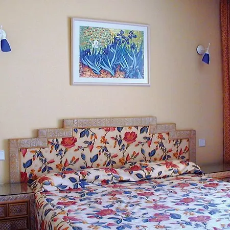 Appartamento Garden & Sea Boutique By Livvo
